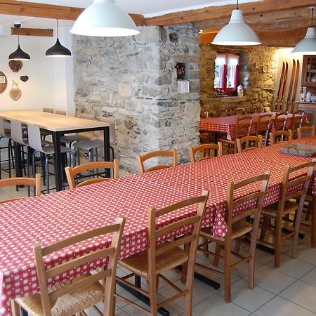 Gite La Maisonnee Sazos Exterior foto