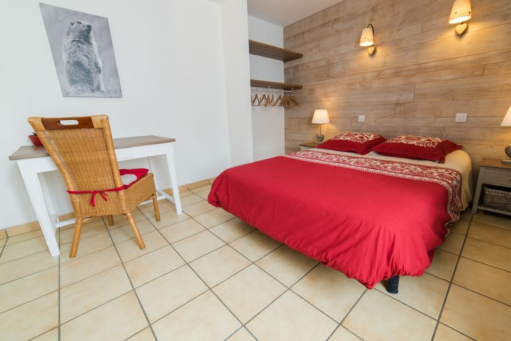 Gite La Maisonnee Sazos Exterior foto